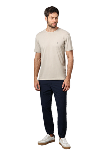 Camiseta Calvin Klein Jeans Omega Peito Masculina Caqui Claro hover